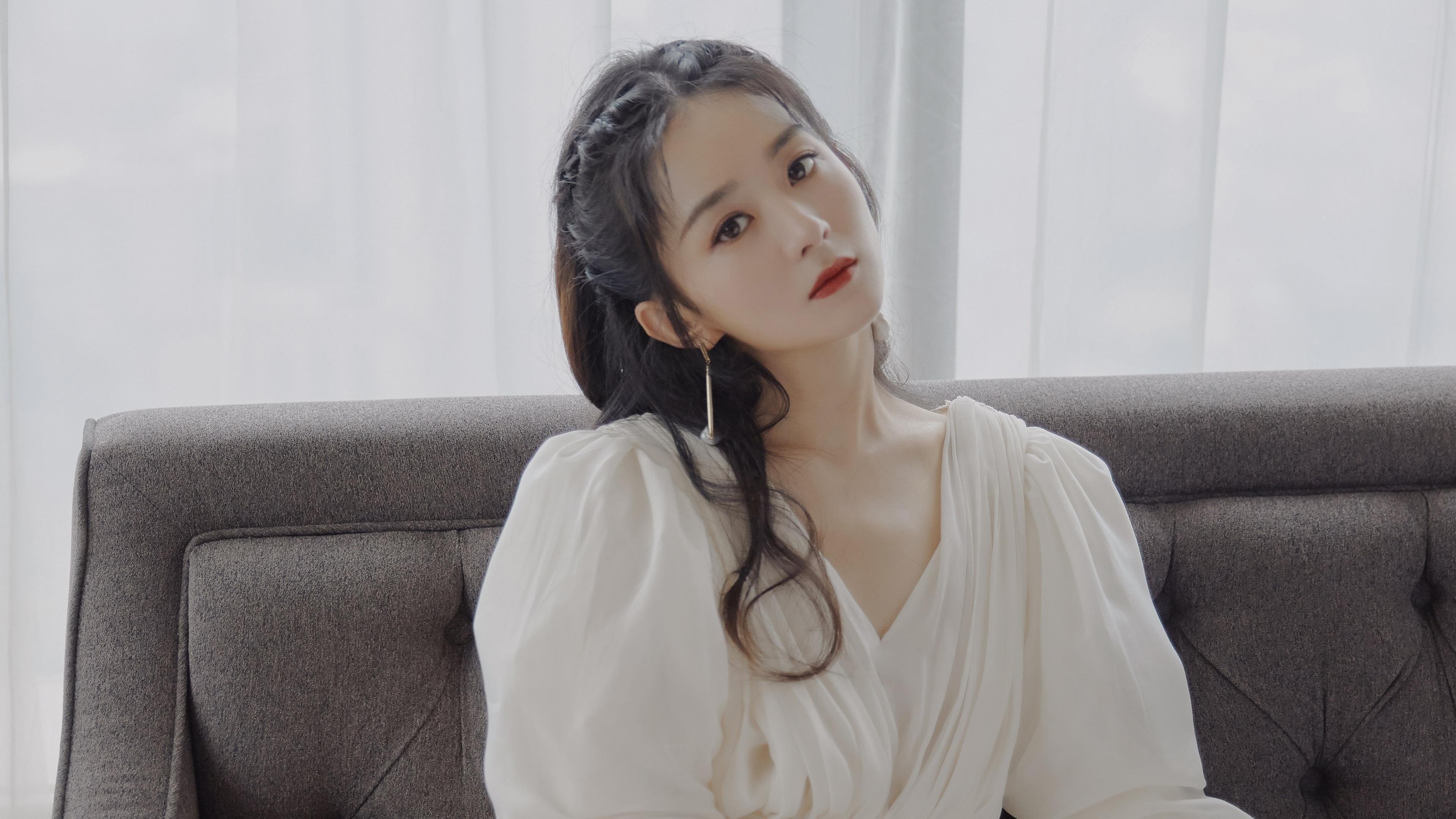 开云平台-欧洲杯战术升华：变阵奇招引爆赛场！，欧洲杯战记